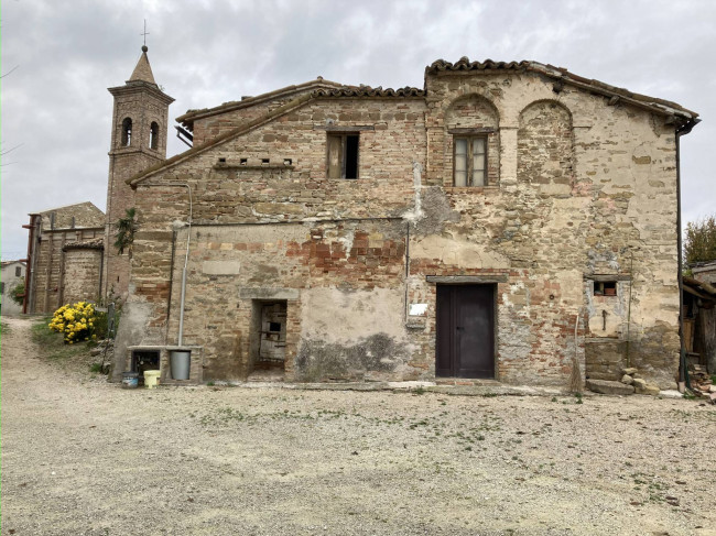  for Sale to San Ginesio