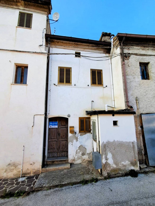  for Sale to Montegiorgio