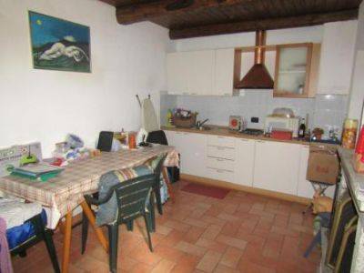 Casa singola in vendita a Brusimpiano