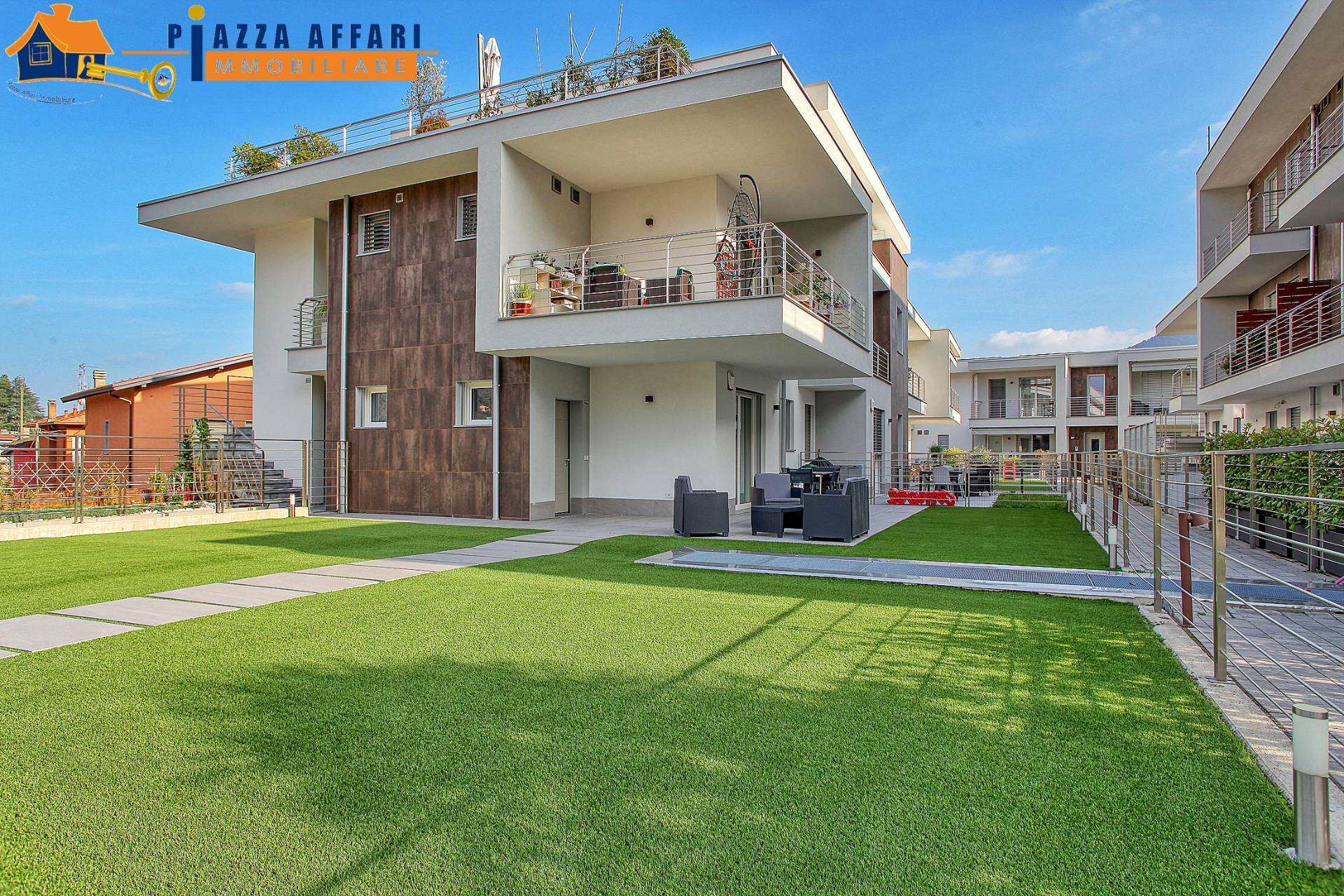 Appartamento in vendita a Lavena Ponte Tresa