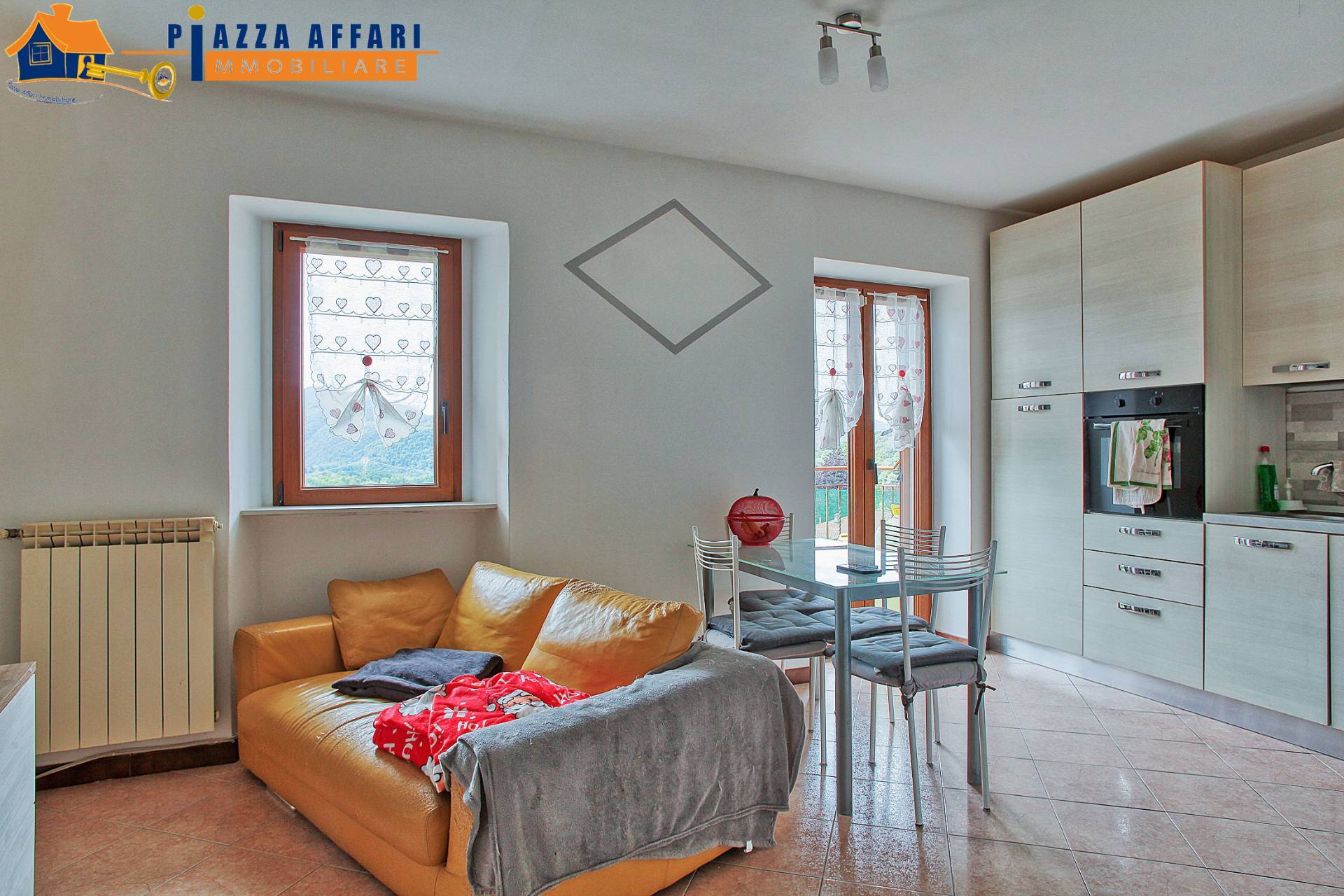 Appartamento in vendita a Cugliate-Fabiasco