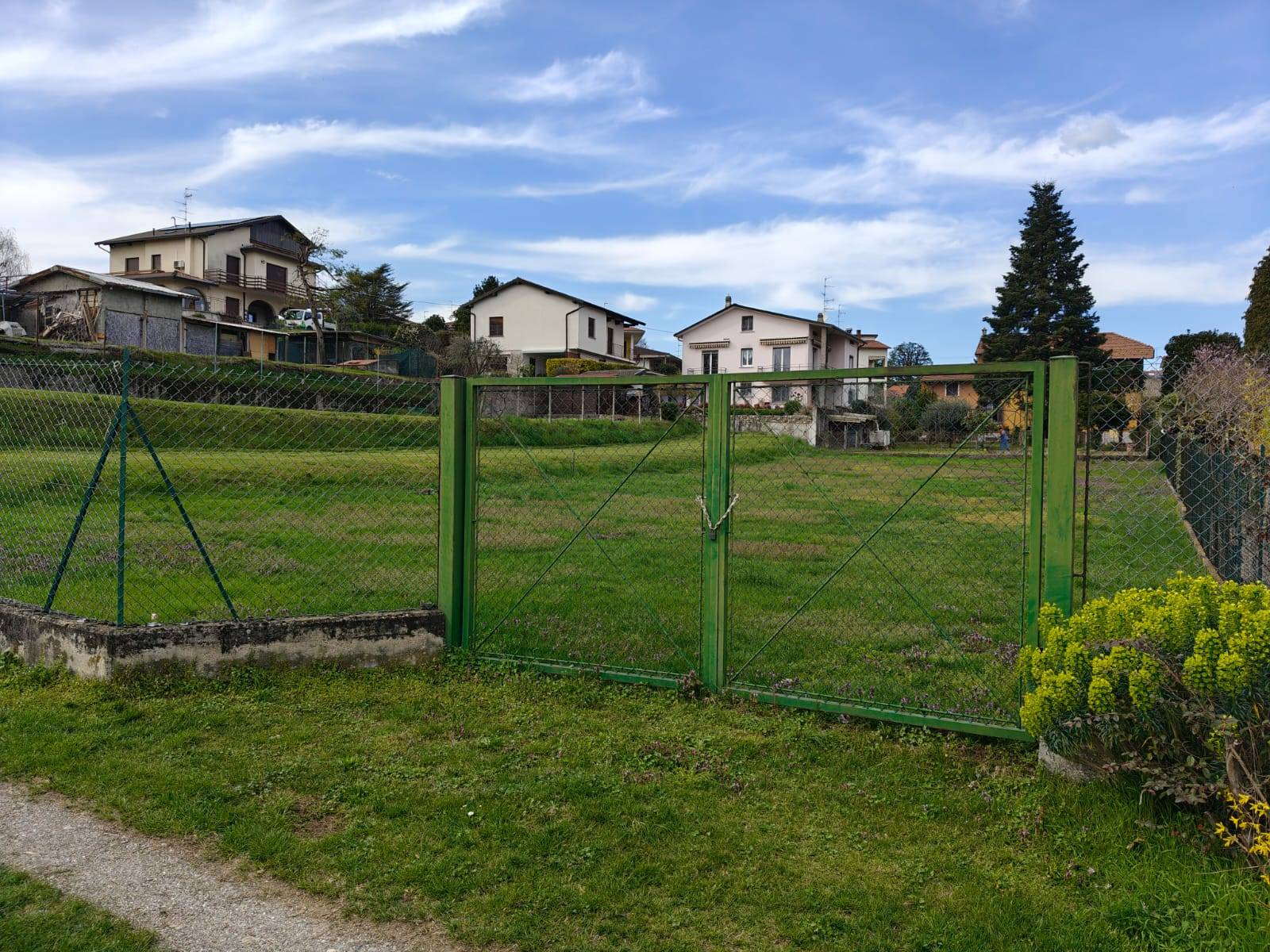 Terreno edificabile in vendita a Sumirago