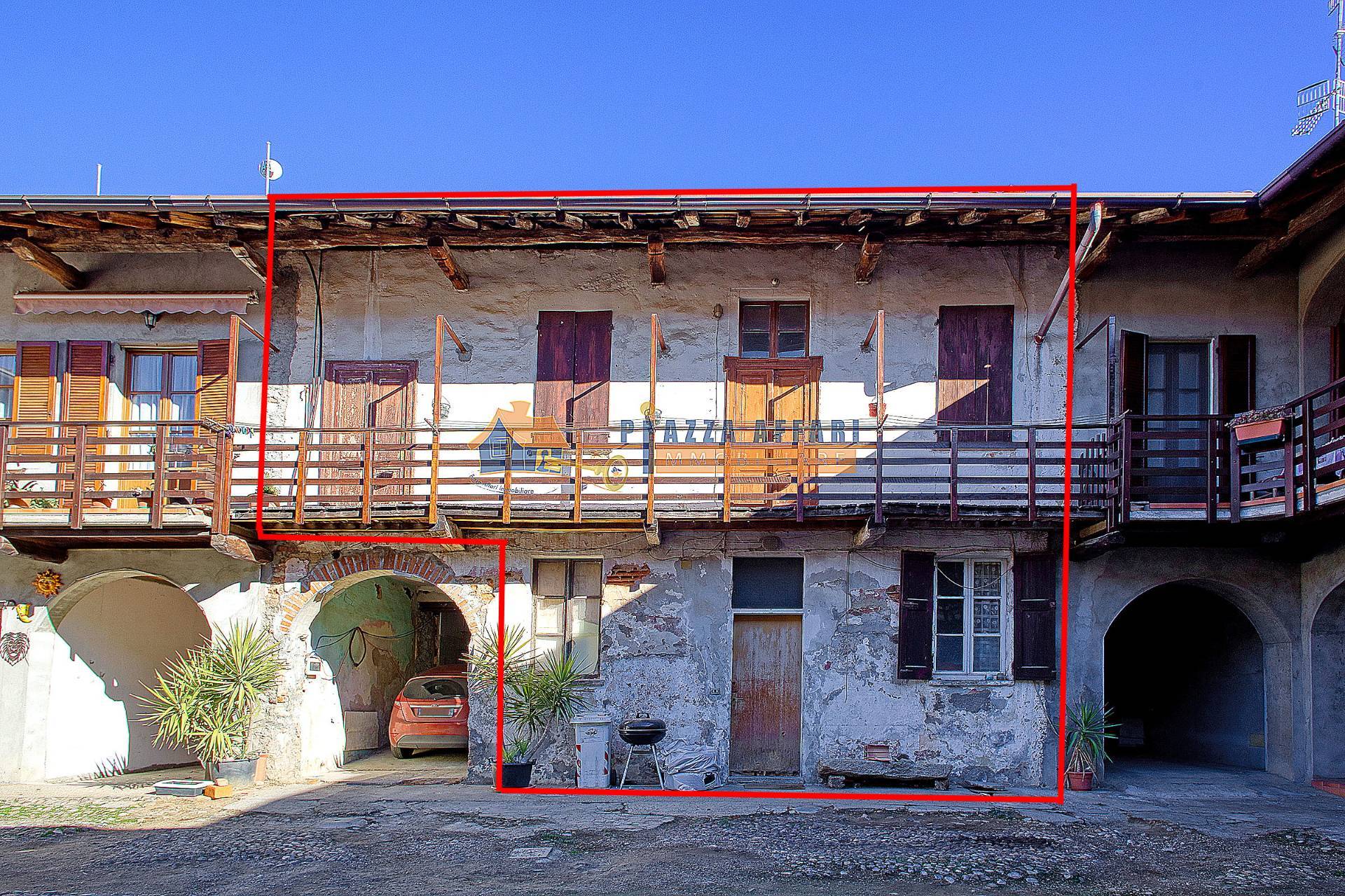 Rustico in vendita a Carnago