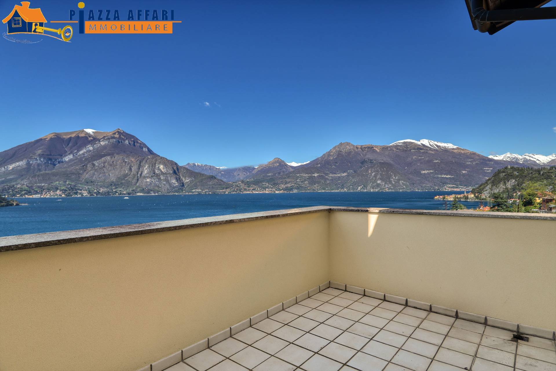 Appartamento in vendita a Varenna