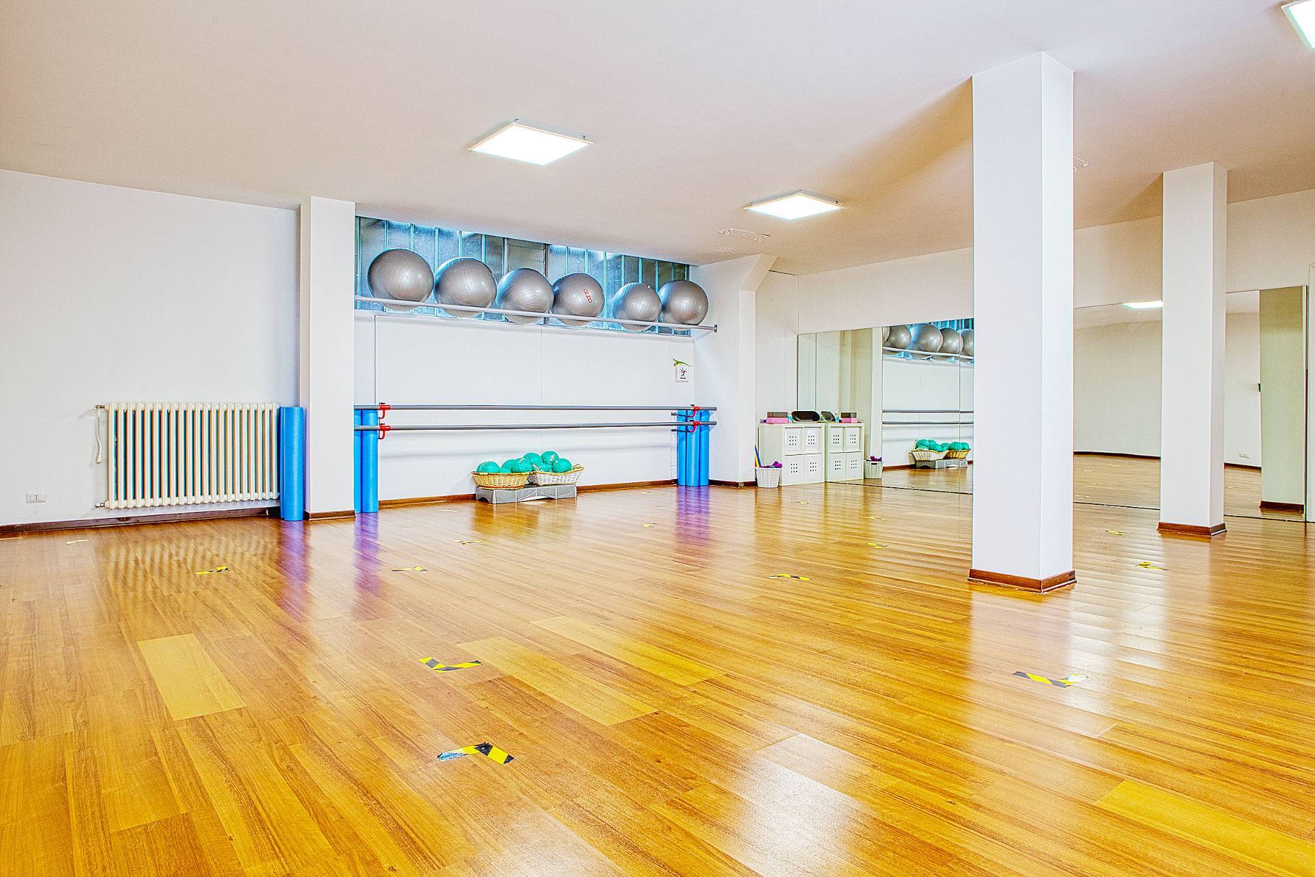 Locale commerciale in vendita a Varese
