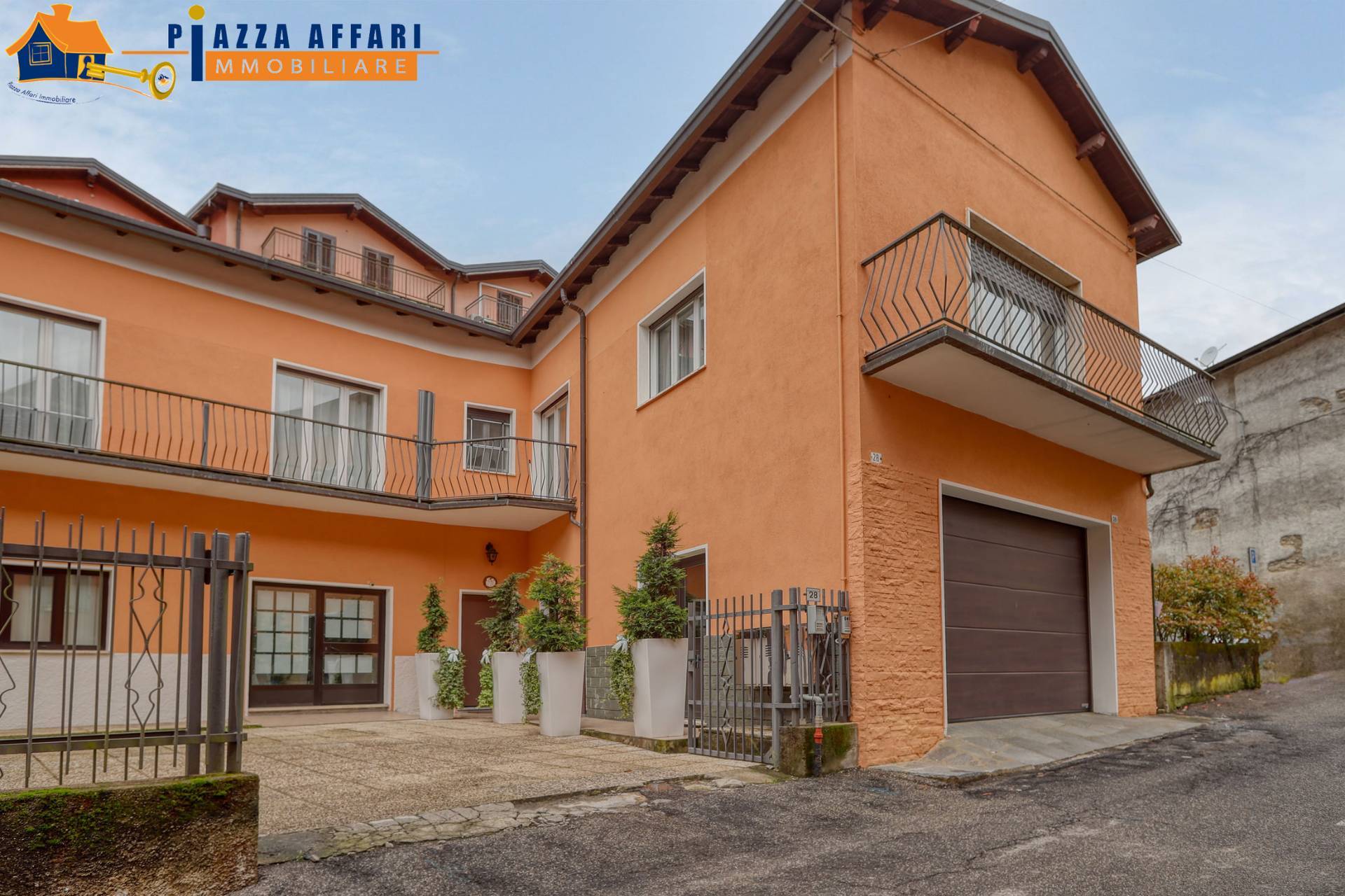 Appartamento in vendita a Marchirolo