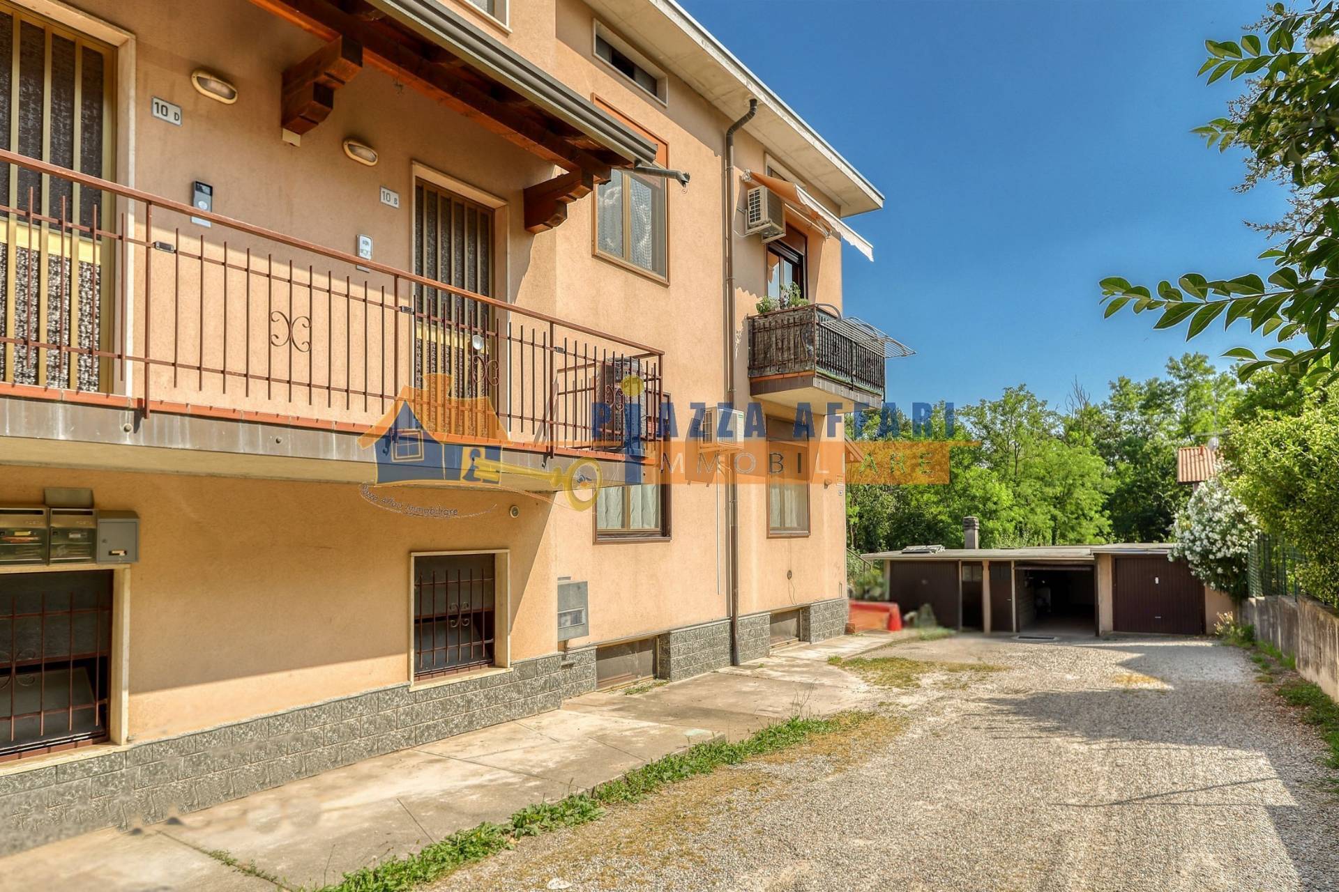 Appartamento in vendita a Oggiona con Santo Stefano