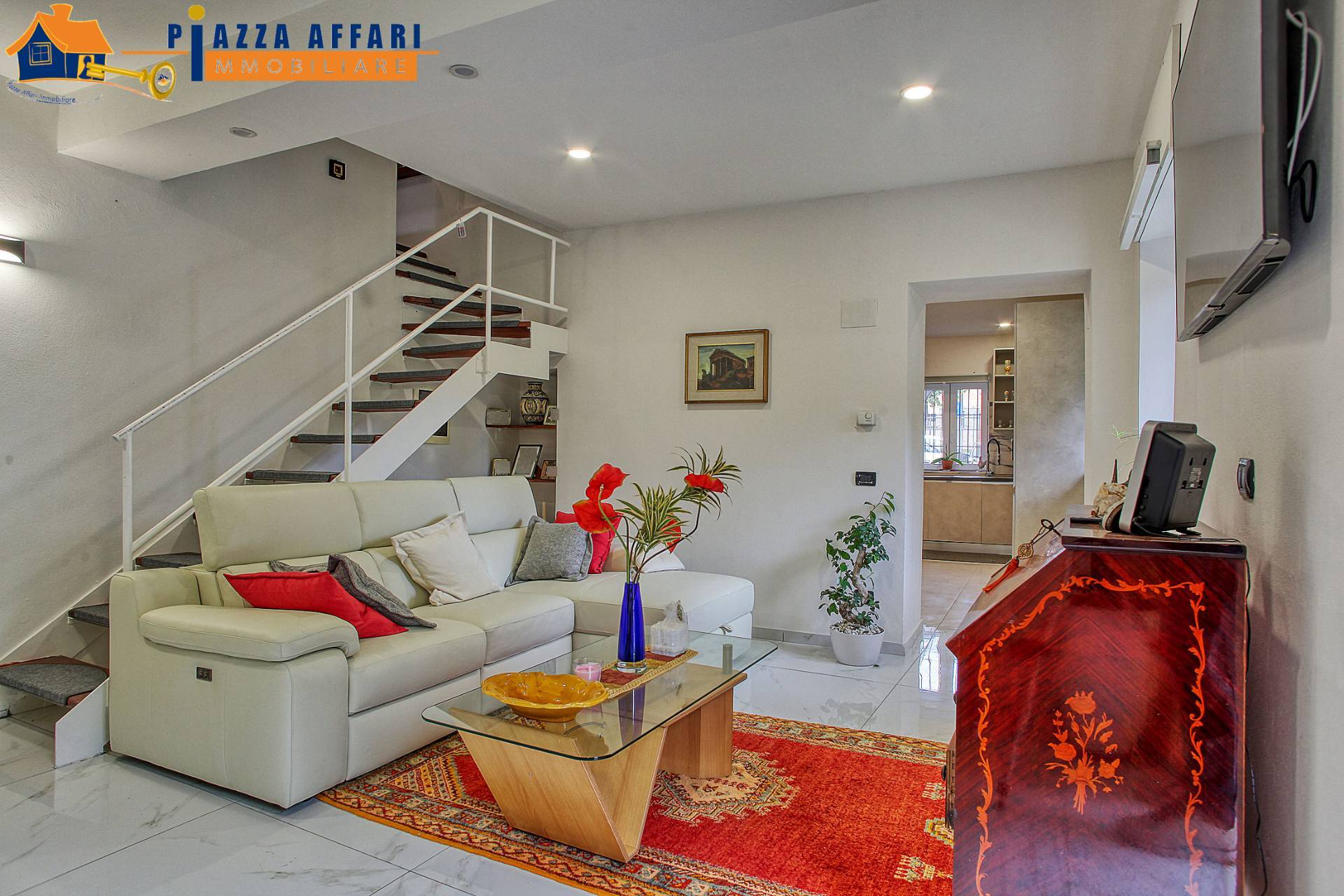 Porzione di Casa Terra / Cielo in vendita a Valganna