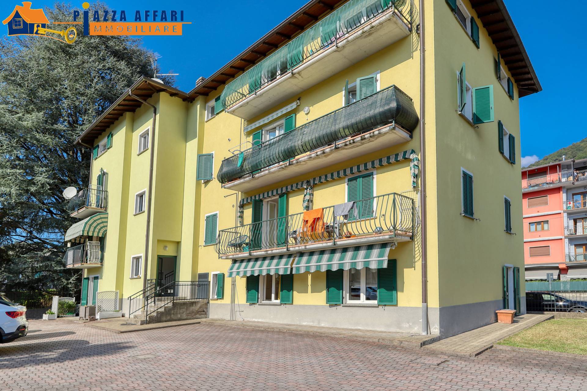 Appartamento in vendita a Lavena Ponte Tresa