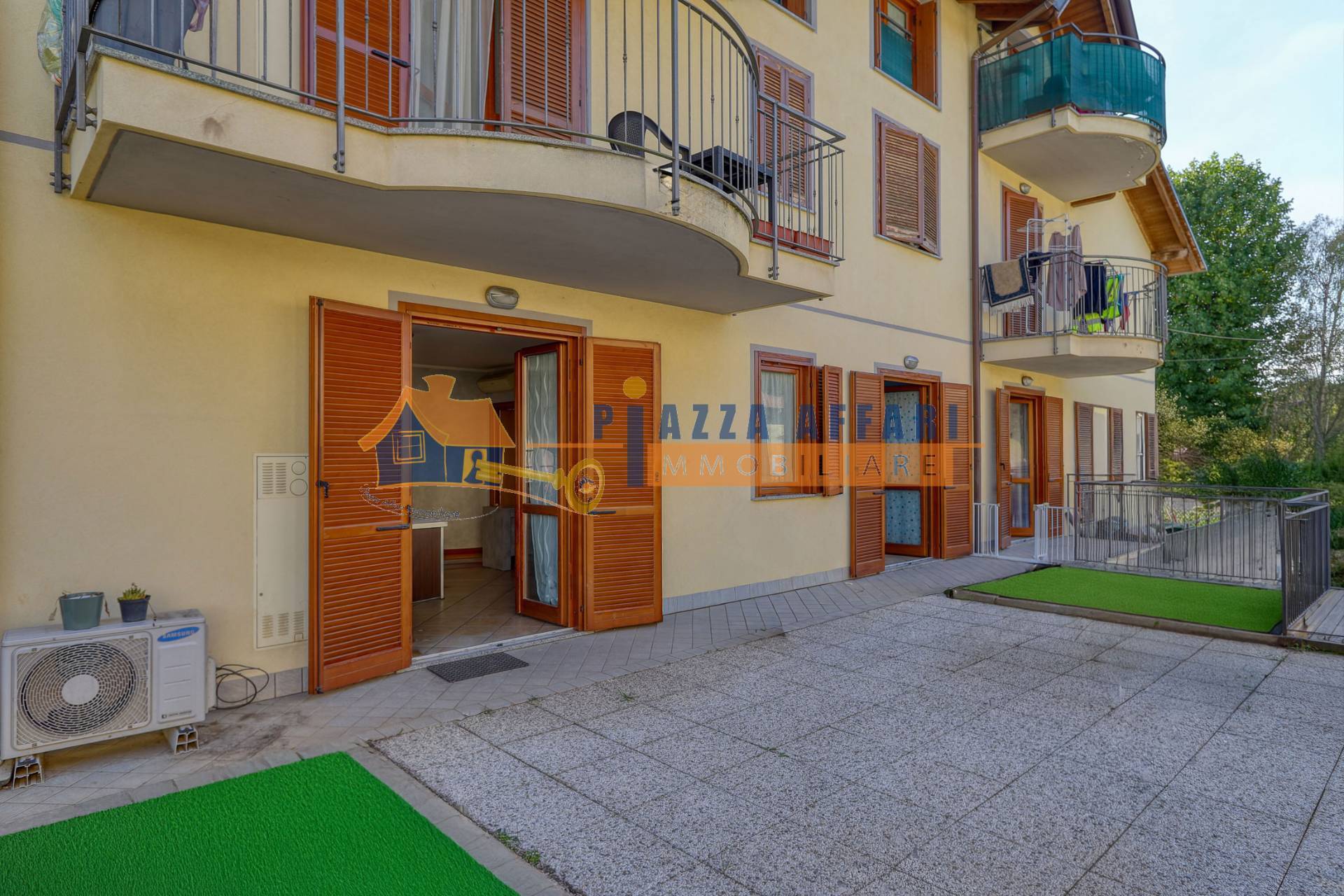 Appartamento in vendita a Cardano al Campo