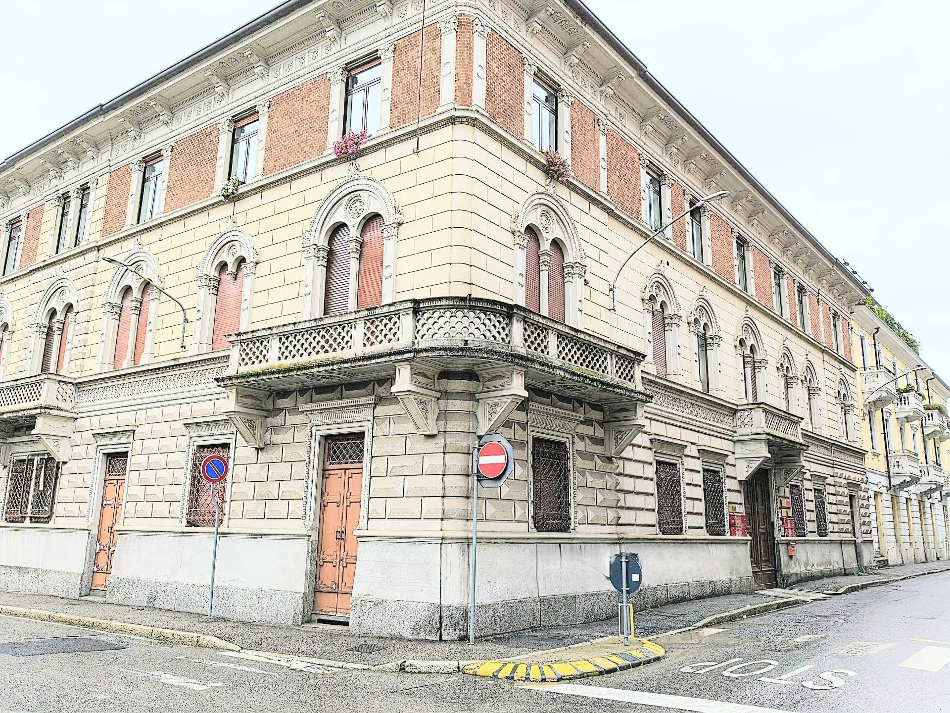 Studio/Ufficio in vendita a Gallarate