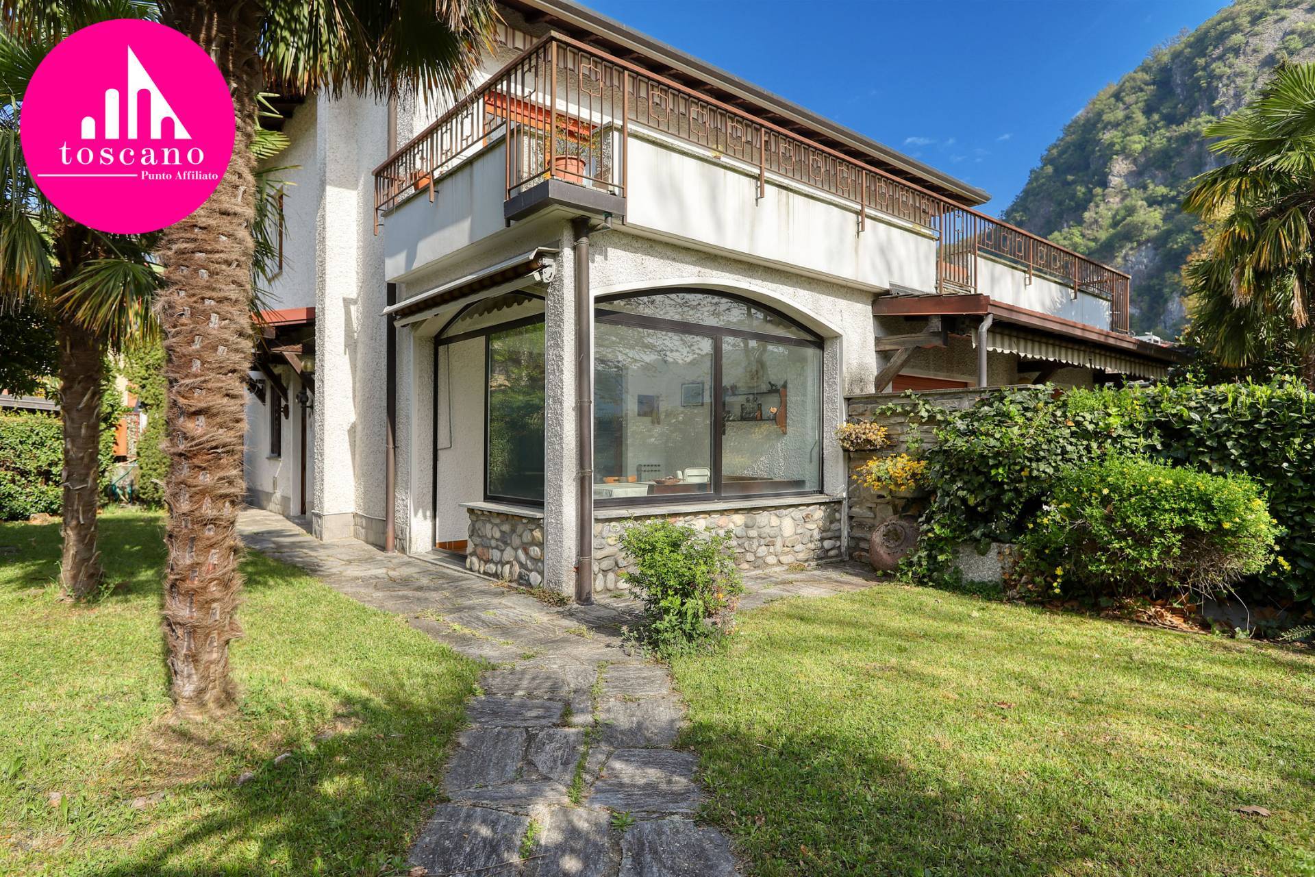 Appartamento in vendita a Lavena Ponte Tresa