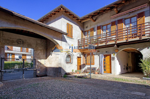 Appartamento in vendita a Carnago