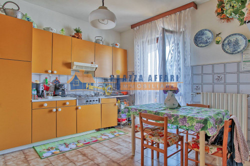 Appartamento in vendita a Oggiona con Santo Stefano