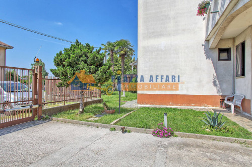 Appartamento in vendita a Oggiona con Santo Stefano