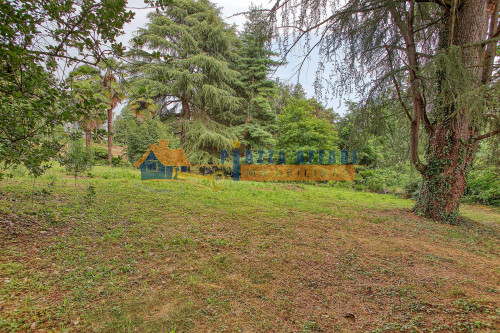 Villa in vendita a Oggiona con Santo Stefano