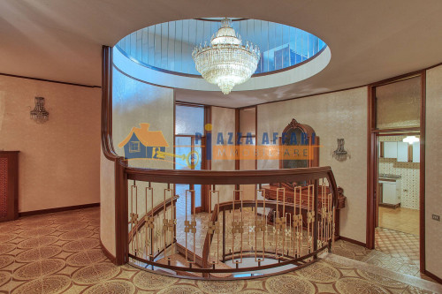 Villa in vendita a Oggiona con Santo Stefano