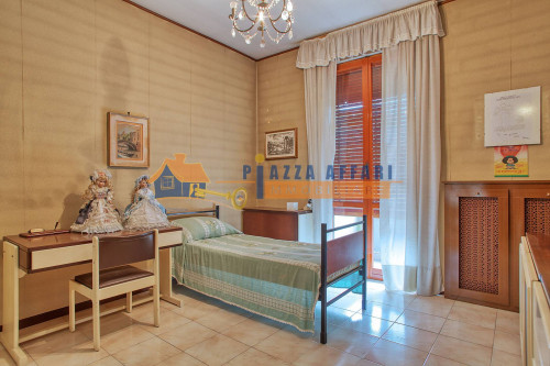 Villa in vendita a Oggiona con Santo Stefano