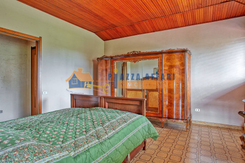 Villa in vendita a Oggiona con Santo Stefano