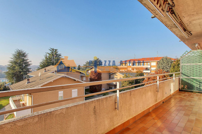 Appartamento in vendita a Solbiate Arno