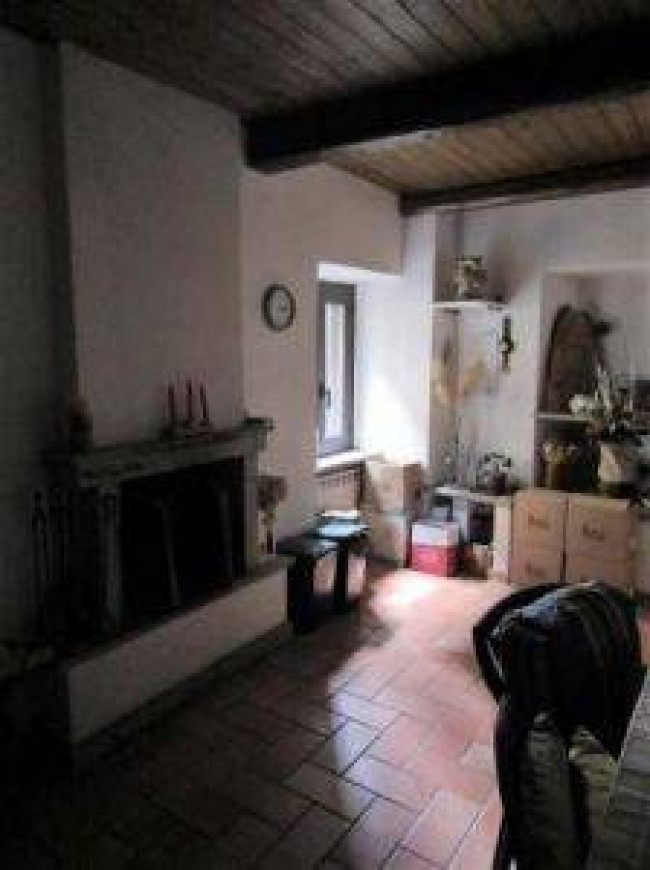 Casa singola in vendita a Brusimpiano