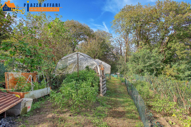 Porzione di Casa Terra / Cielo in vendita a Cadegliano-Viconago