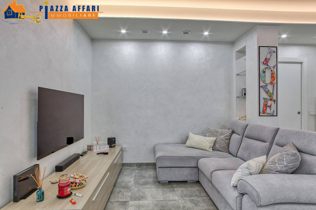 Appartamento in vendita a Lavena Ponte Tresa