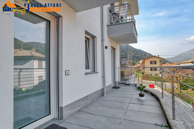 Appartamento in vendita a Lavena Ponte Tresa