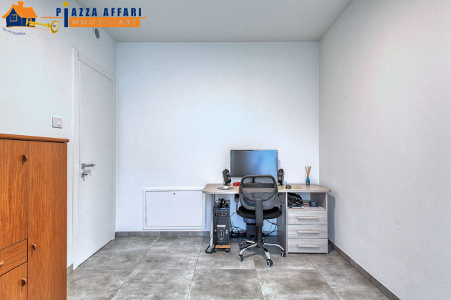 Appartamento in vendita a Lavena Ponte Tresa