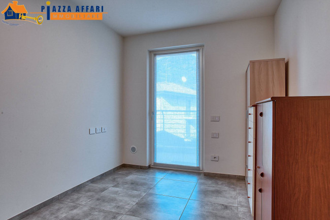 Appartamento in vendita a Lavena Ponte Tresa