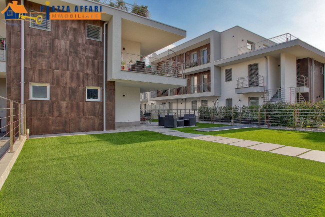 Appartamento in vendita a Lavena Ponte Tresa