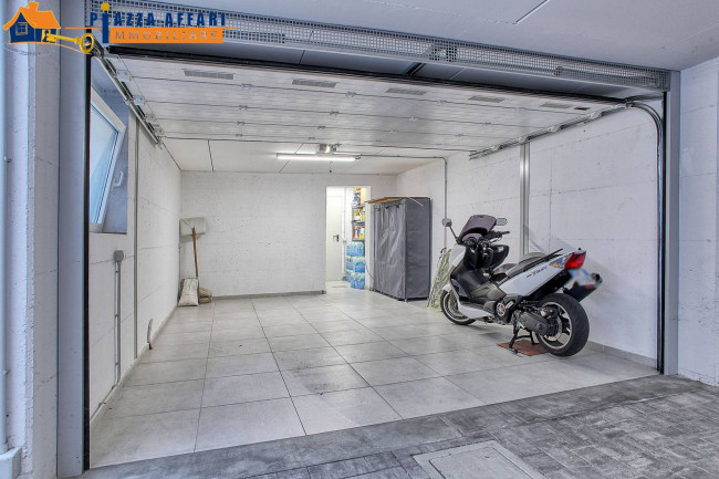 Appartamento in vendita a Lavena Ponte Tresa