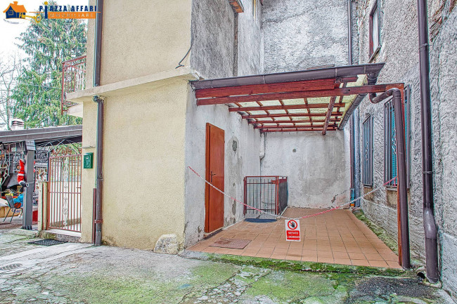 Casa singola in vendita a Cugliate-Fabiasco