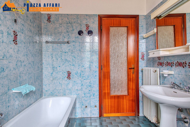 Villa Bifamigliare in vendita a Lavena Ponte Tresa