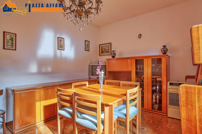 Villa Bifamigliare in vendita a Lavena Ponte Tresa