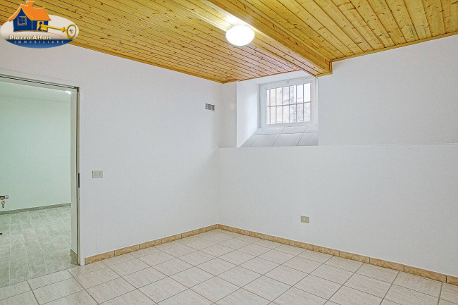 Appartamento in vendita a Marchirolo