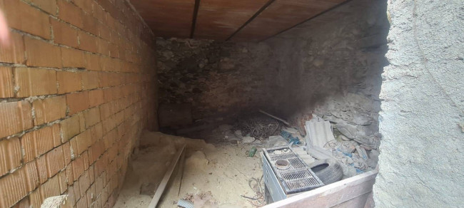 Rustico in vendita a Mesenzana