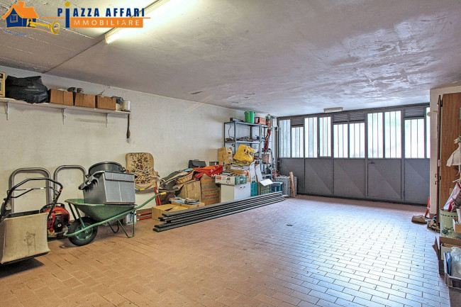 Villa in vendita a Marchirolo