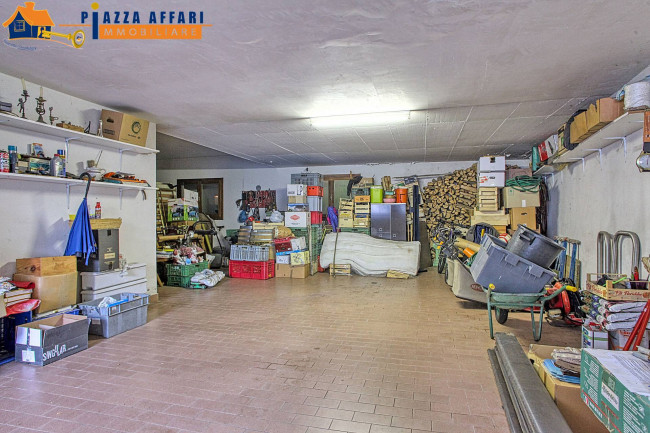 Villa in vendita a Marchirolo