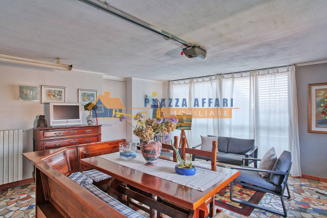 Villa in vendita a Carnago