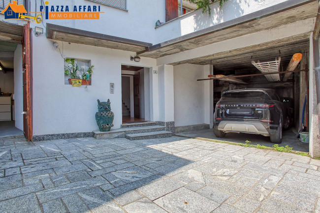 Casa singola in vendita a Marchirolo