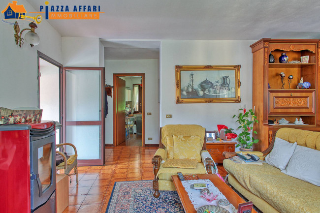 Casa singola in vendita a Marchirolo
