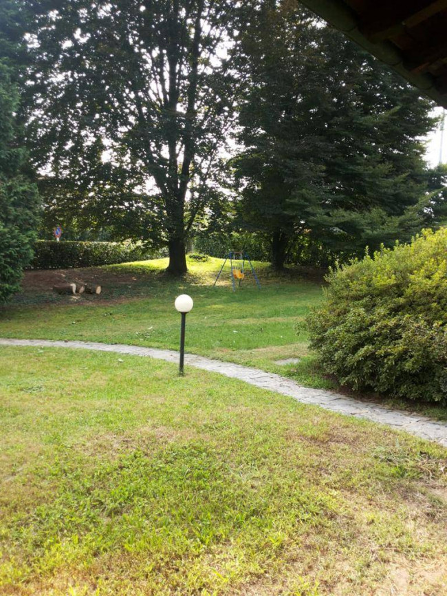 Villa in vendita a Varano Borghi