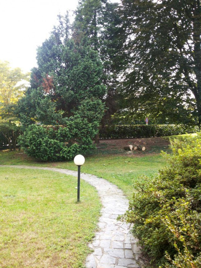 Villa in vendita a Varano Borghi