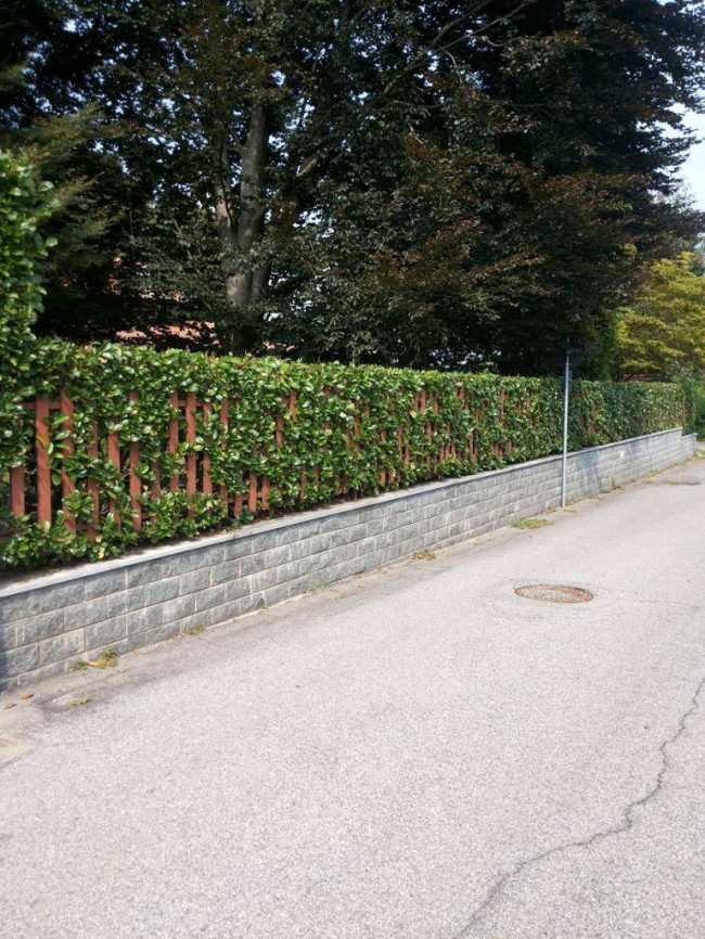 Villa in vendita a Varano Borghi