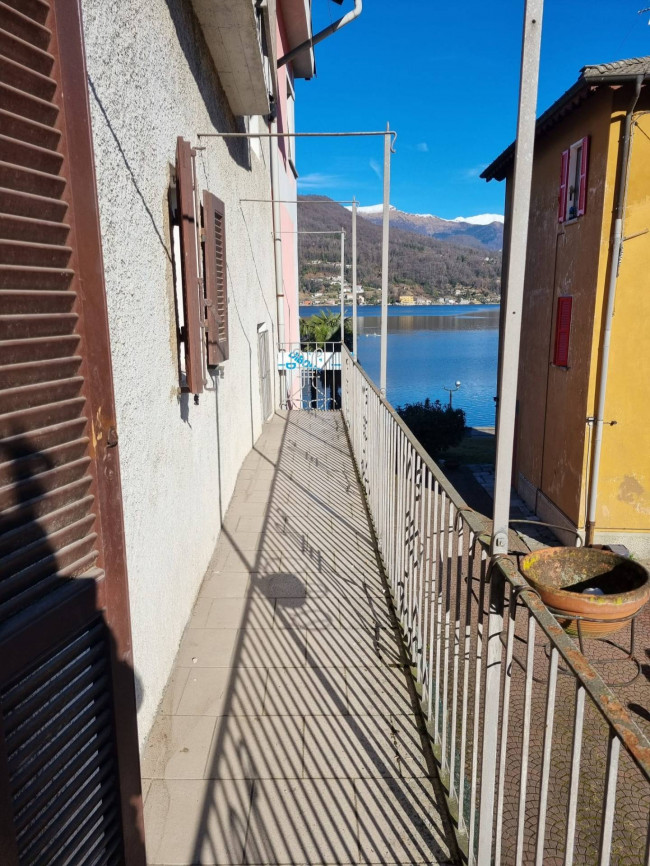 Appartamento in vendita a Lavena Ponte Tresa