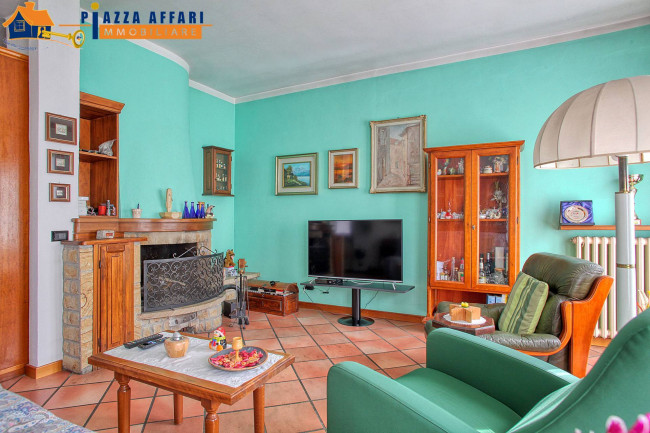 Villa in vendita a Cremenaga
