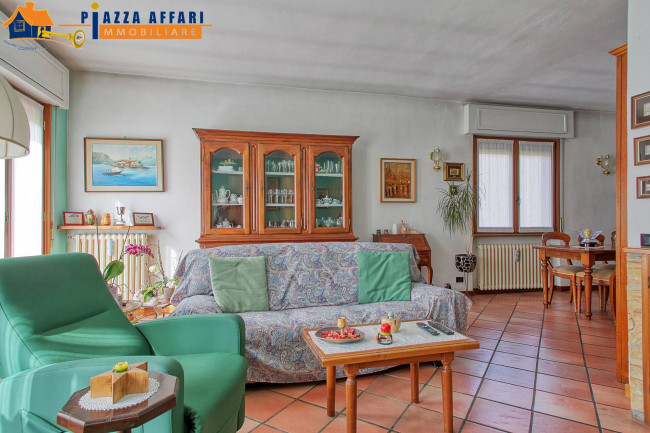 Villa in vendita a Cremenaga
