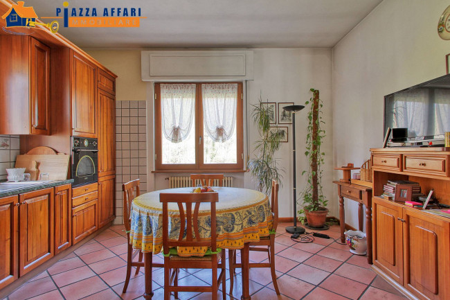 Villa in vendita a Cremenaga