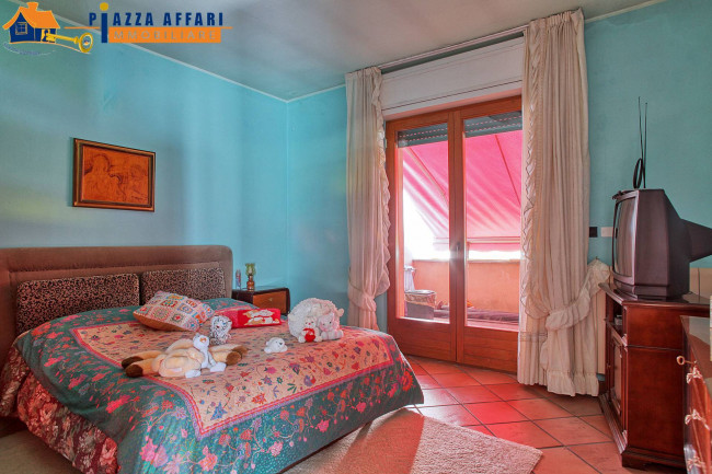 Villa in vendita a Cremenaga